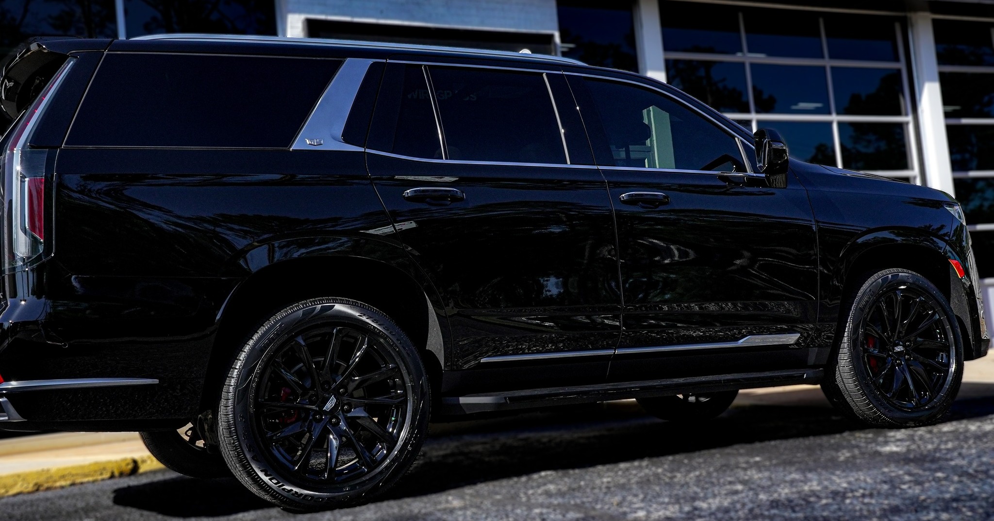 2023 Cadillac Escalade Ceramic 2